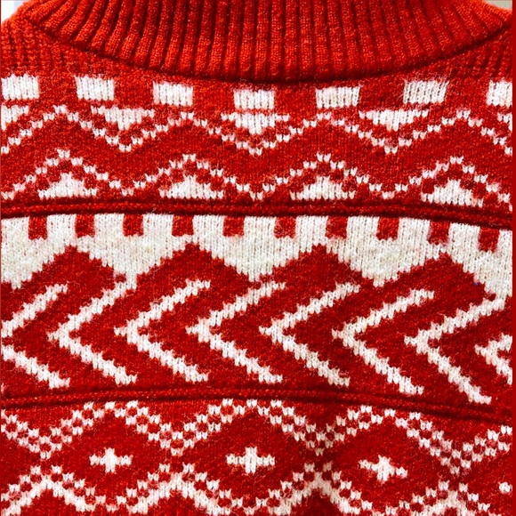 Sweaters - Picture 2 of 2